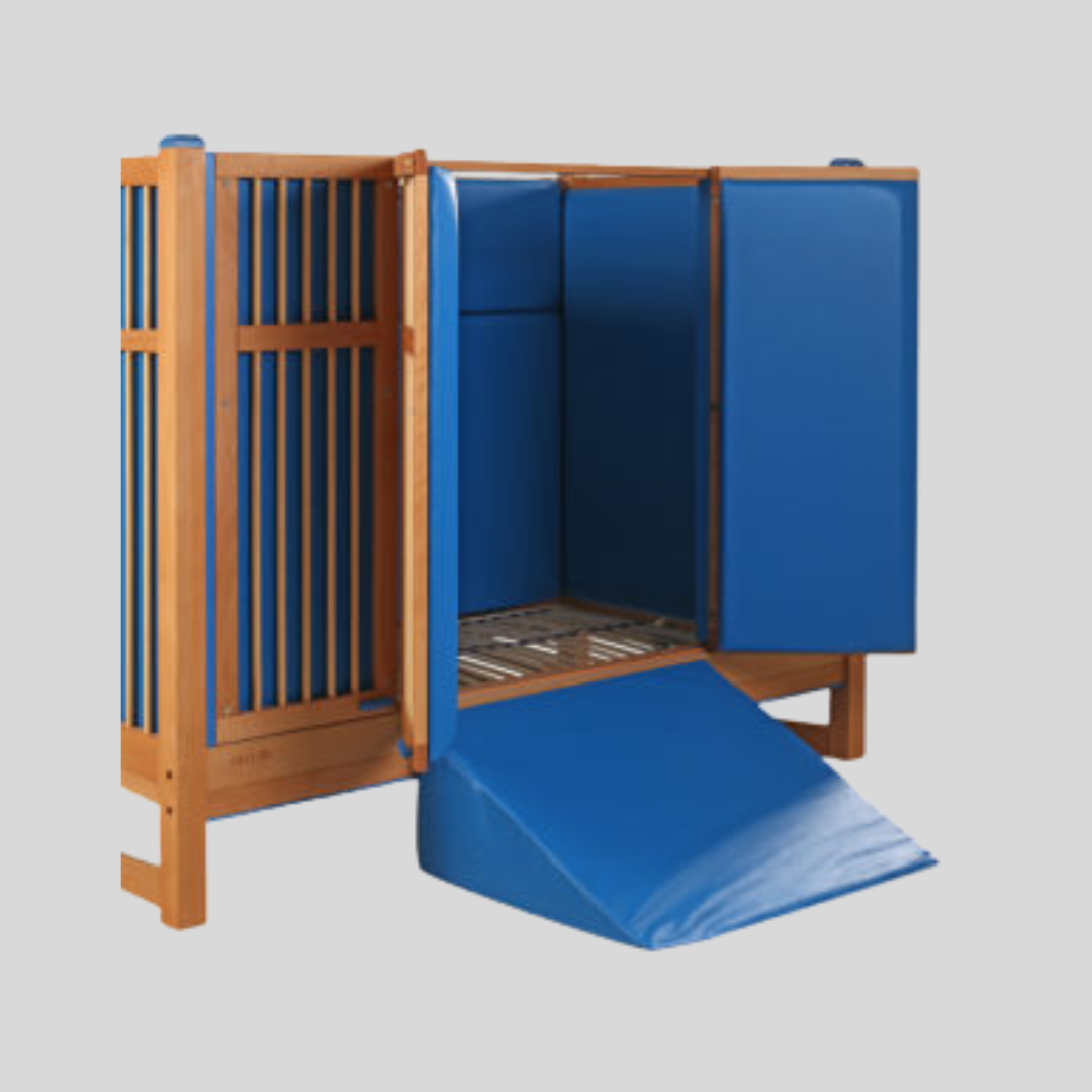 Savi KNUT Paediatric Bed